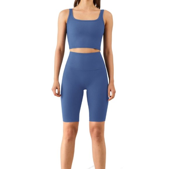 Women's Seamless Workout Shorts Set - Picture 1 of 3